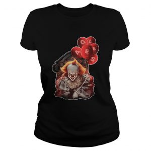 It Pennywise holding balloon Eagles Philadelphia ladies tee