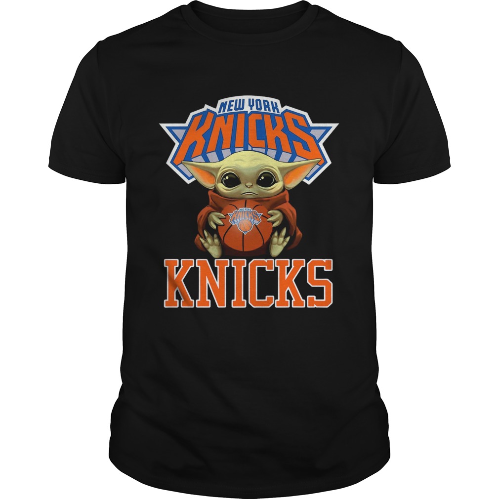 Baby Yoda Hug New York Knicks Shirt