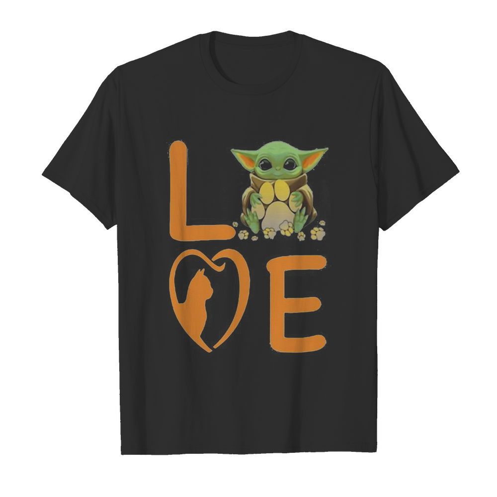 Baby Yoda hug Paw Cat love shirt