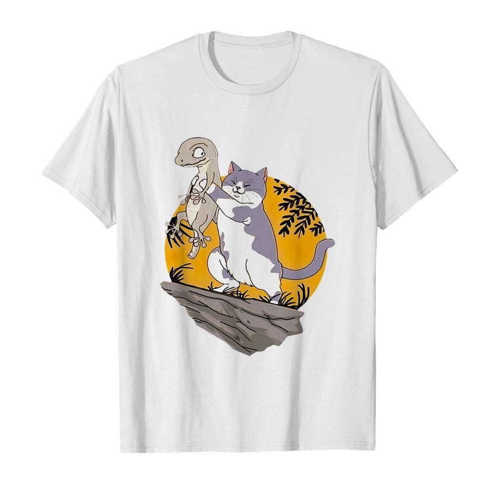 Smiletees Pets Lizard Vs Cat  Classic Men's T-shirt