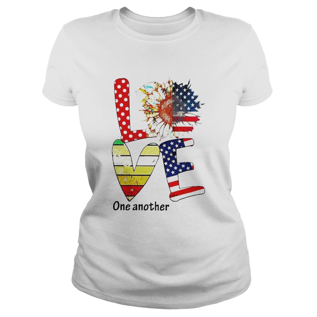 Sunflower American Love One Another Vintage  Classic Ladies