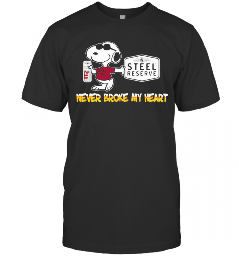 Snoopy Steel Reserve Beer Never Broke My Heart T-Shirt Classic Men's T-shirt