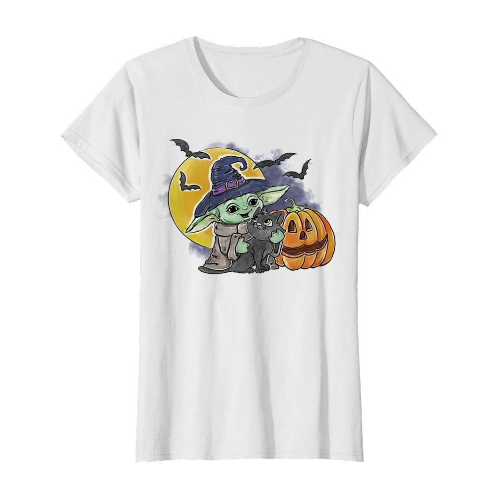 Baby Yoda Hug Cat Halloween  Classic Women's T-shirt