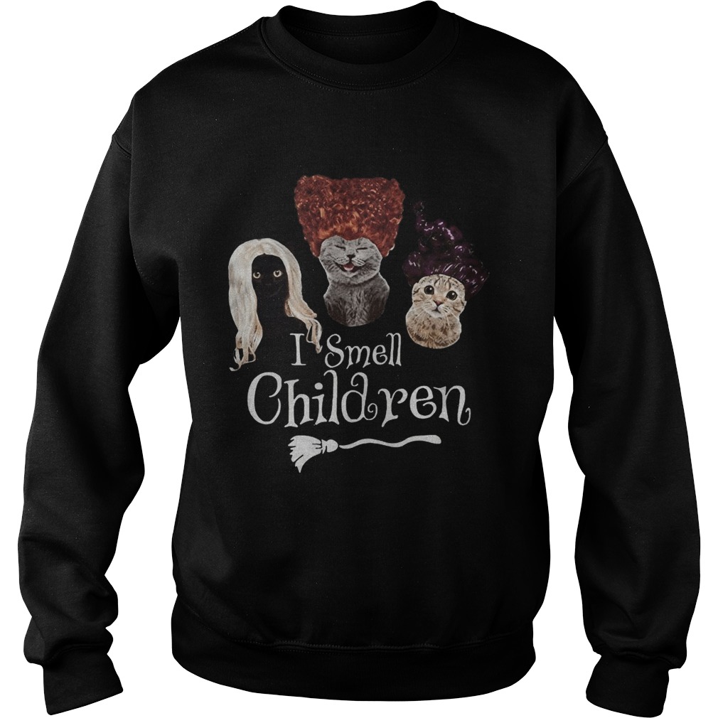 Halloween cats hocus pocus i smell children  Sweatshirt