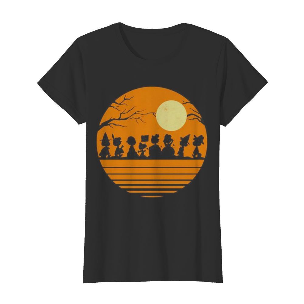 Halloween the peanuts moon vintage  Classic Women's T-shirt