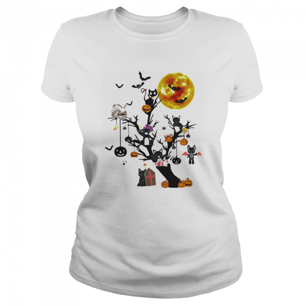 Cat Tree Happy Halloween  Classic Women's T-shirt