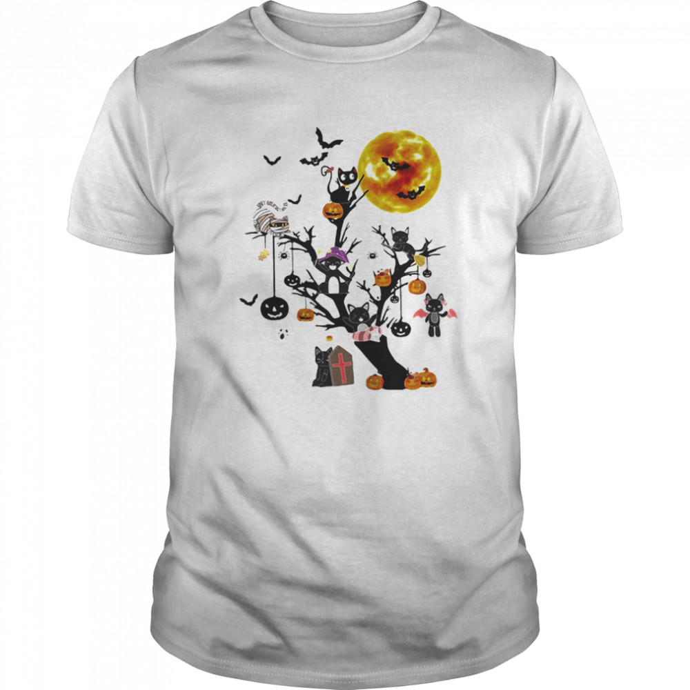 Cat Tree Happy Halloween  Classic Men's T-shirt