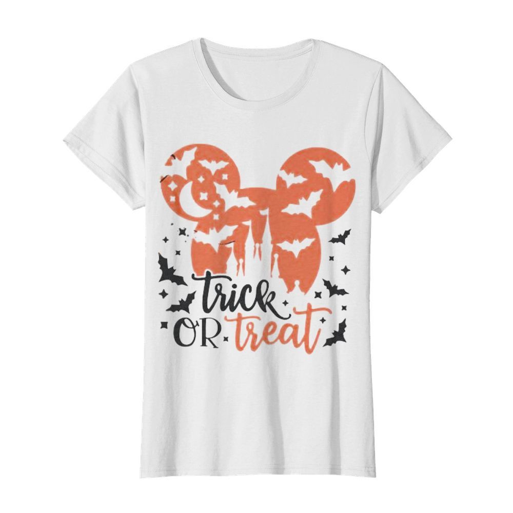 Halloween mickey mouse trick or treat  Classic Women's T-shirt