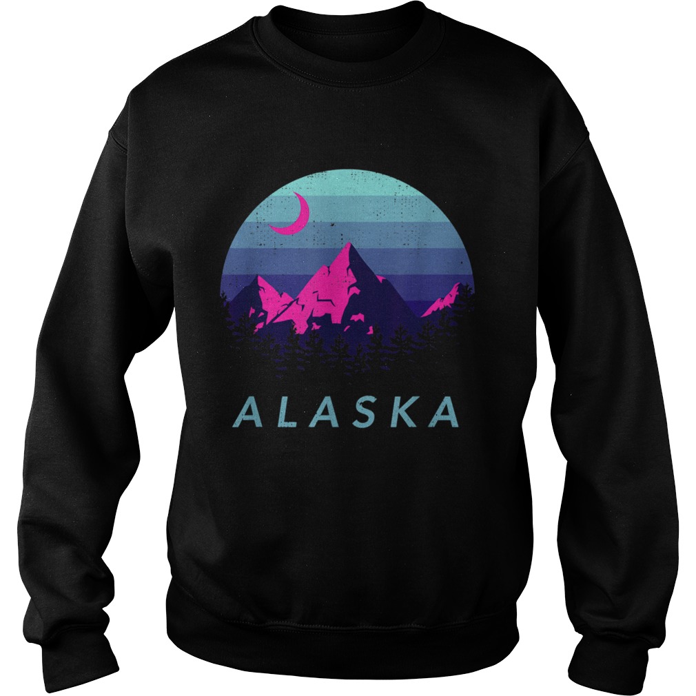 Alaska Vintage Mountain Sunset Outdoors Hiking Souvenir  Sweatshirt