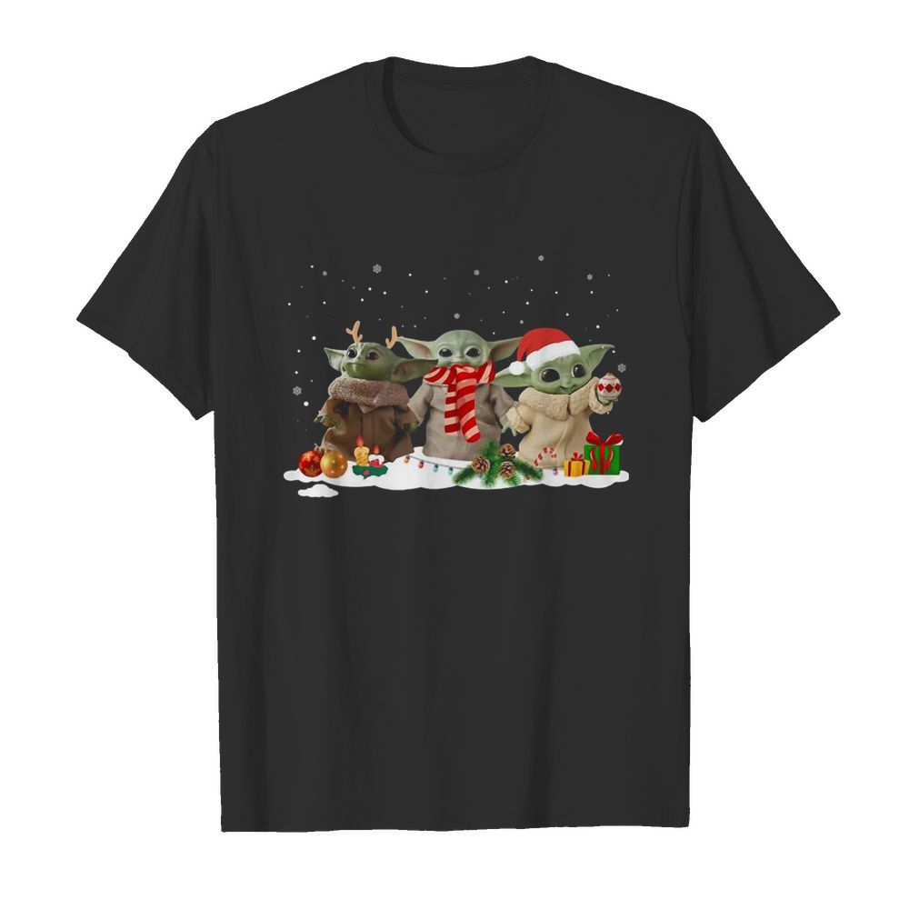 Baby Yoda Christmas  Classic Men's T-shirt