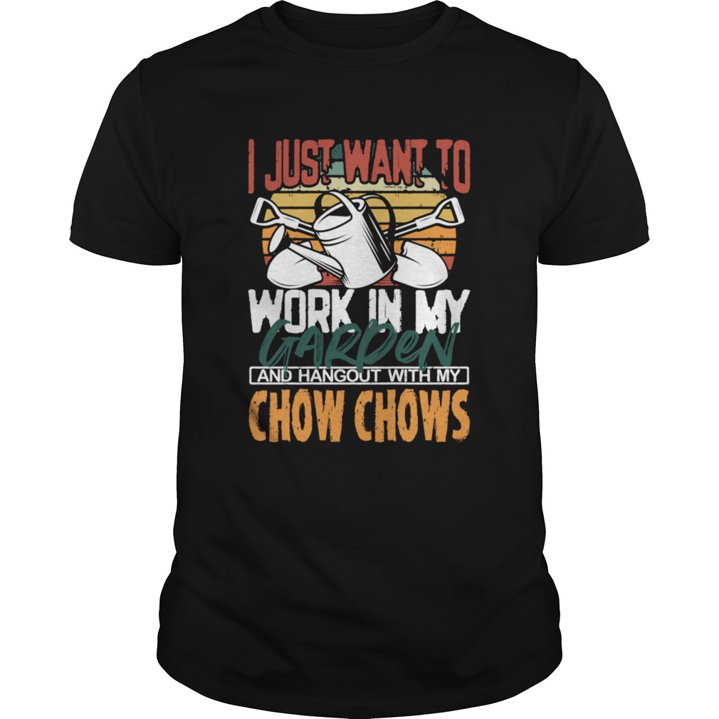 Work in my Garden Hangout with my Chow Chows Vintage Sunset shirt