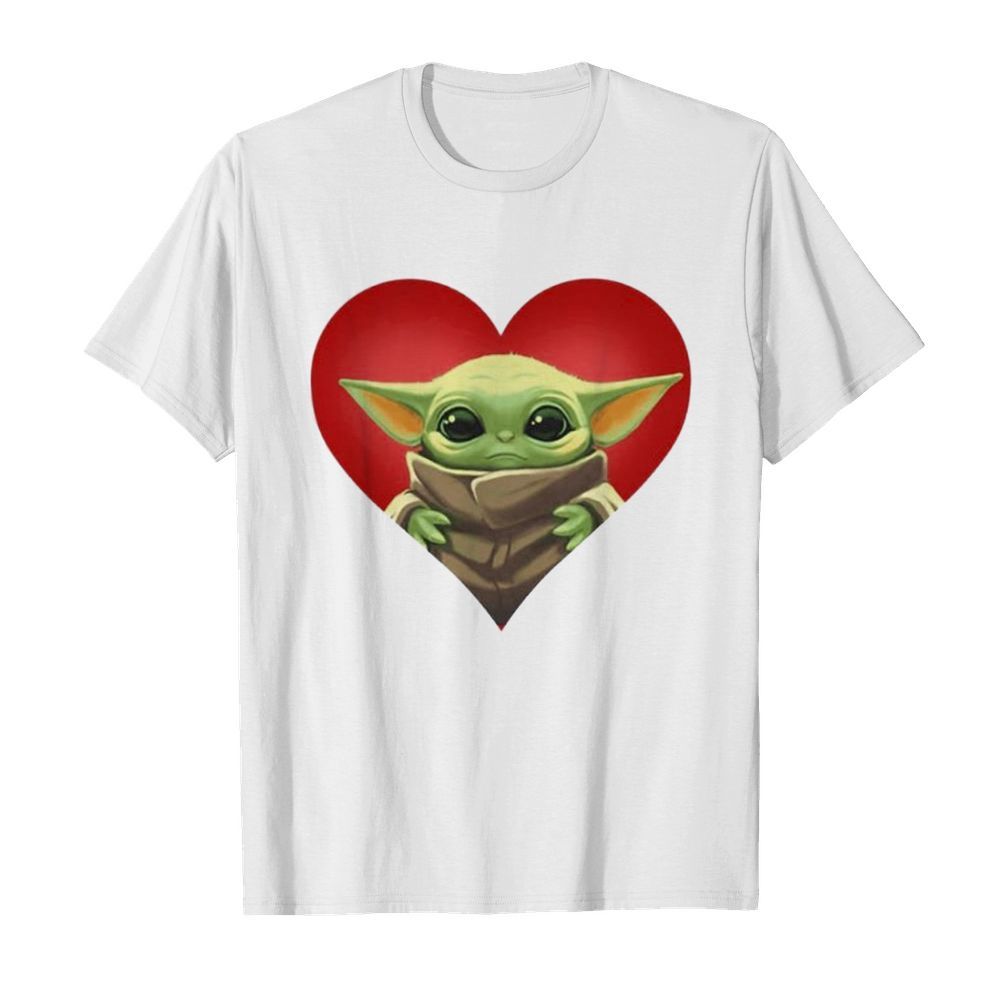 Baby yoda heart  Classic Men's T-shirt