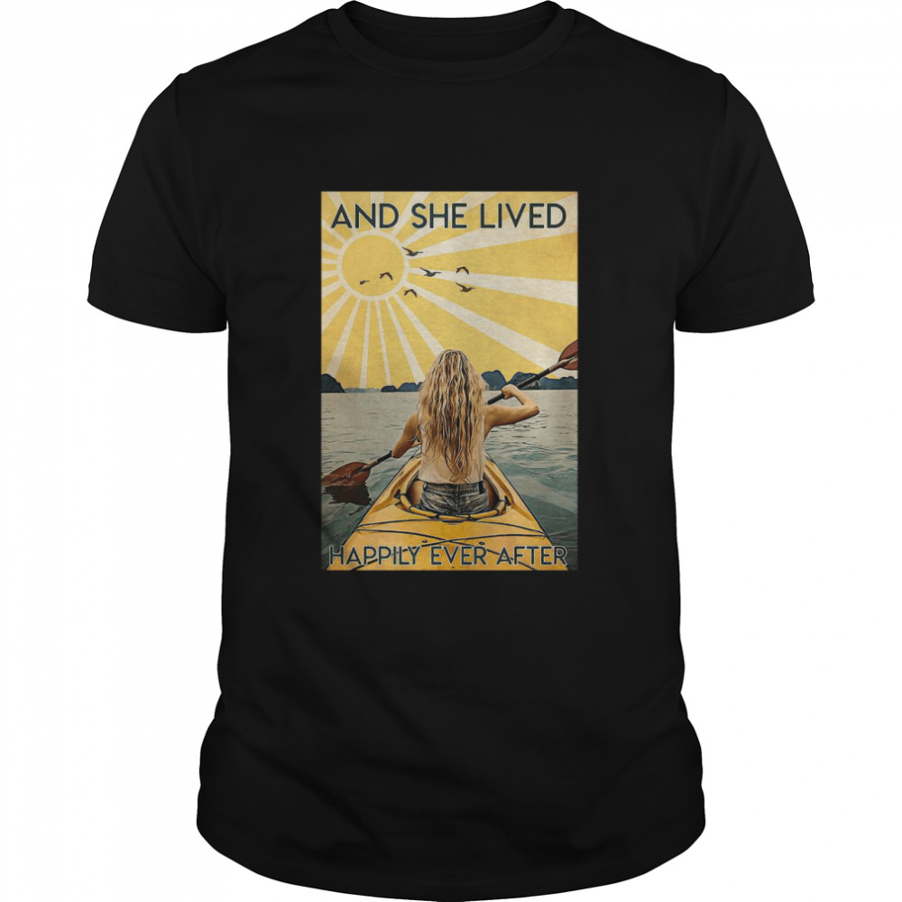 Kayak Girl And She Lived Happily Ever After  Classic Men's T-shirt