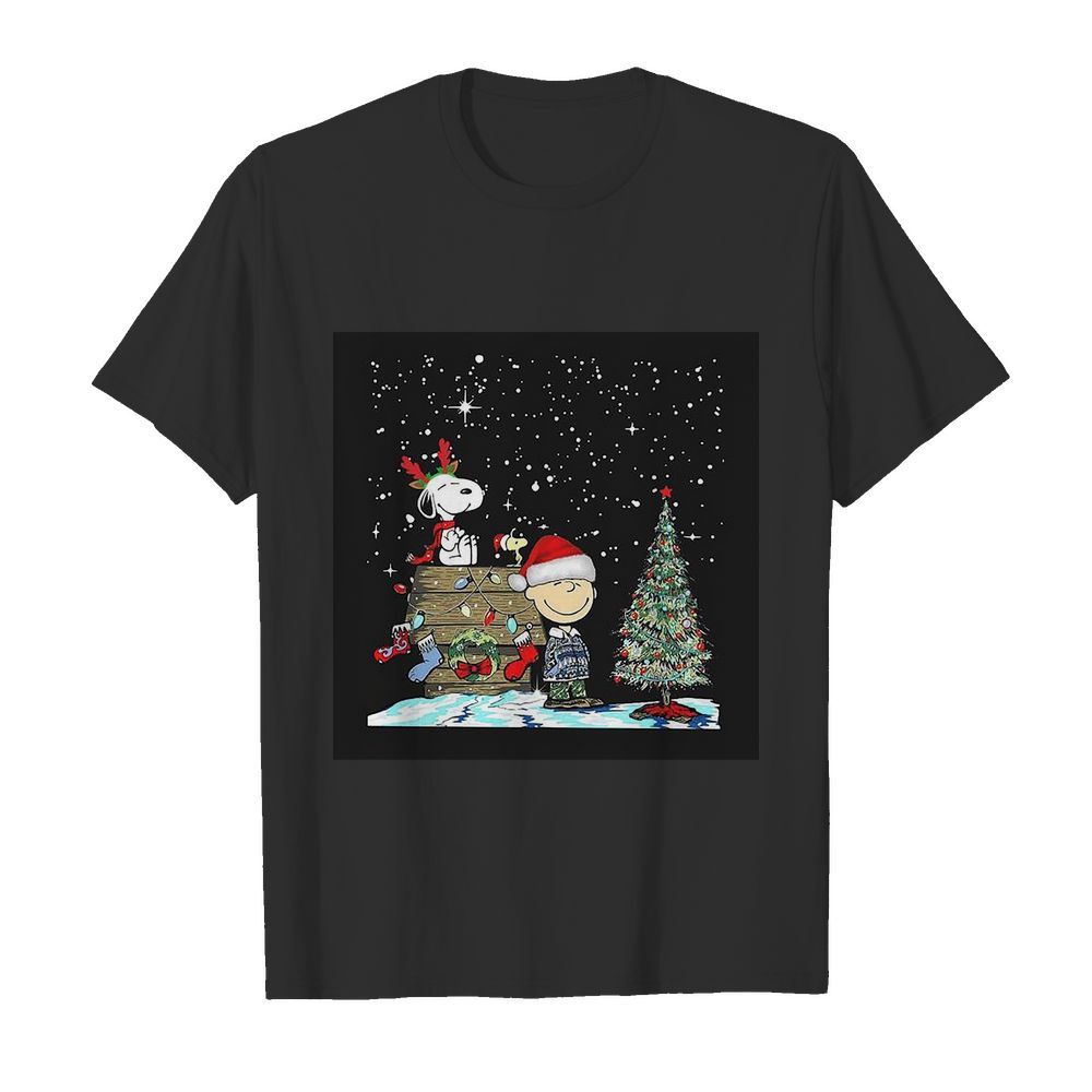 Reindeer Snoopy Santa Charlie Brown and Woodstock Christmas  Classic Men's T-shirt