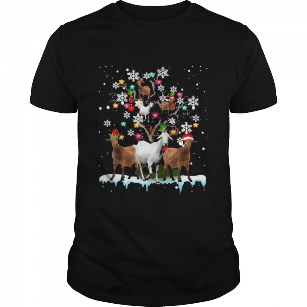 Santa Goat on tree Christmas  Classic Men's T-shirt