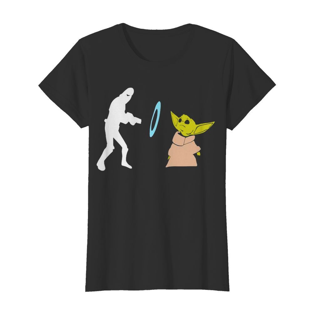 Star Wars Mandalorian Baby Yoda Grogu stunned  Classic Women's T-shirt