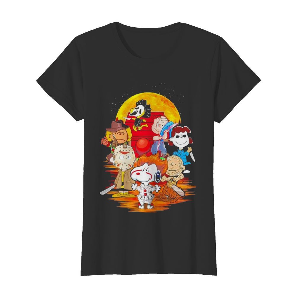 The Peanuts Snoopy And Friends Horror Face On The Moon  Classic Women's T-shirt