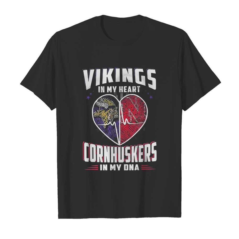 Vikings In My Heart Cornhuskers In My DNA  Classic Men's T-shirt