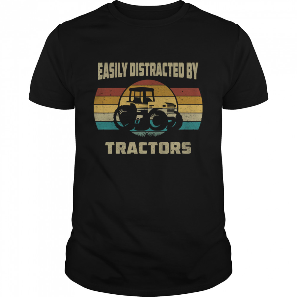 Vintage Tractor Lovers Easily Distracted by Tractors  Classic Men's T-shirt