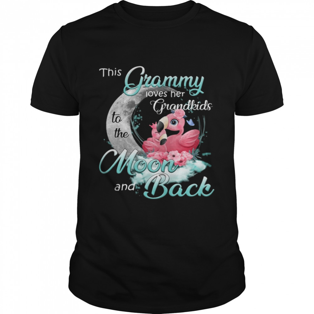 Flamingo This Grammy Loves Her Grandkids To The Moon And Back  Classic Men's T-shirt