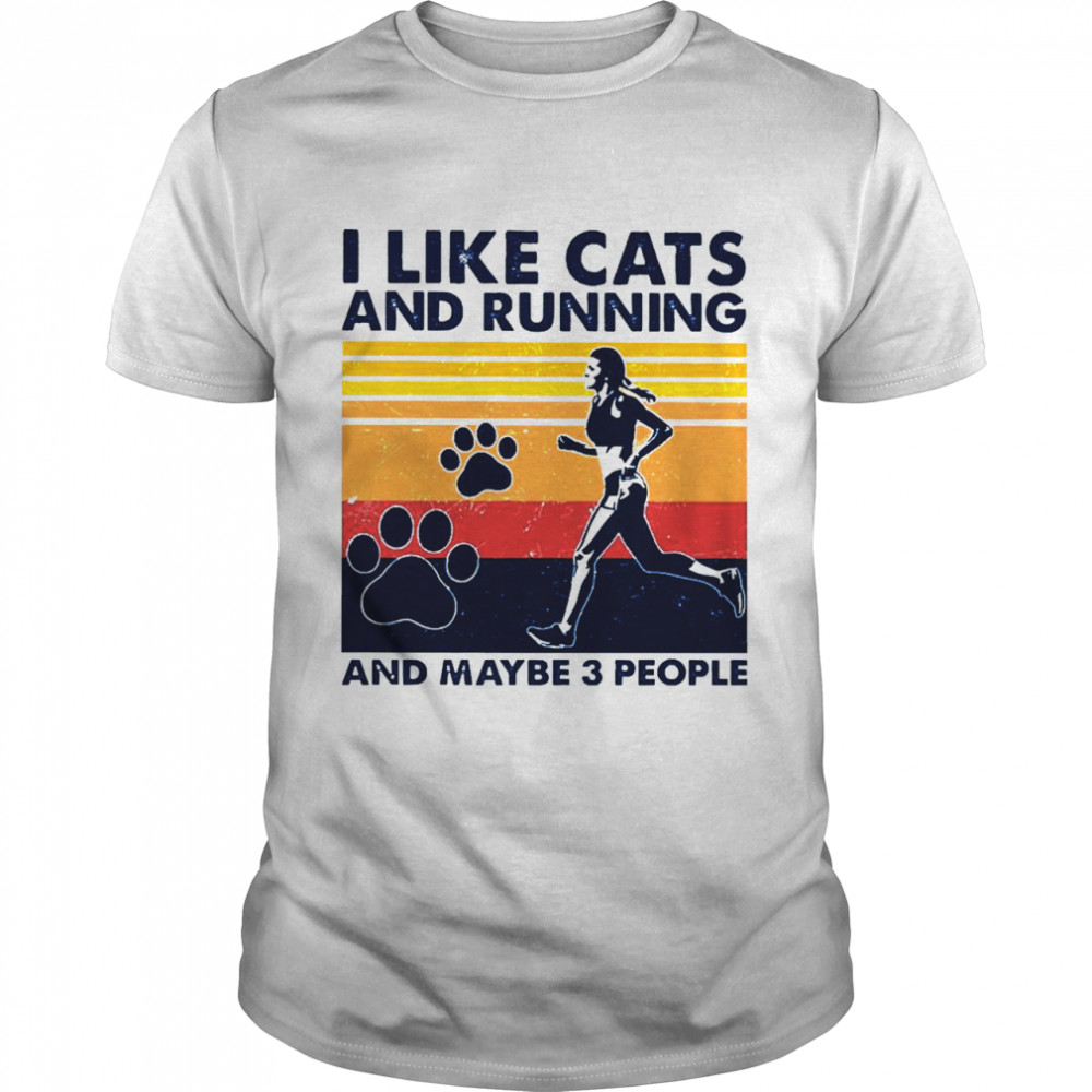 I Like Cats And Running And Maybe 3 People Vintage  Classic Men's T-shirt