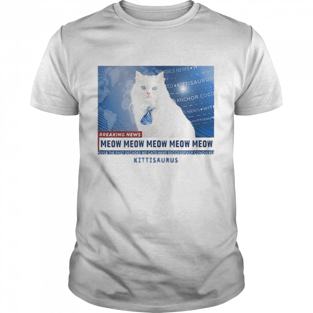 Kittisaurus News Anchor CoCo  Classic Men's T-shirt